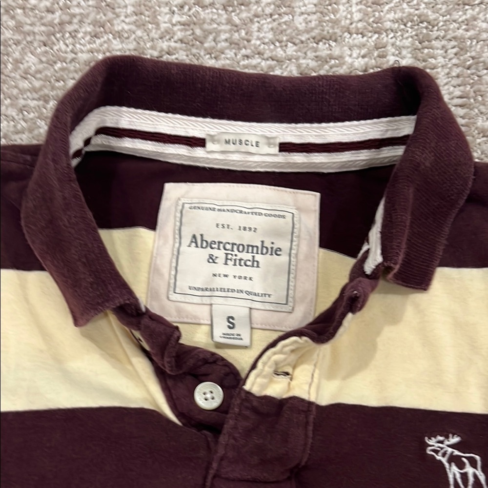 Abercrombie & Fitch Burgundy and Cream Polo
